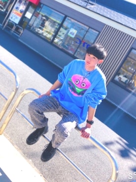 「Chaos（カオス）のアイテム（パンツ）」を使った、mayoneezuさん（メンズ・176cm）の春コーディネート