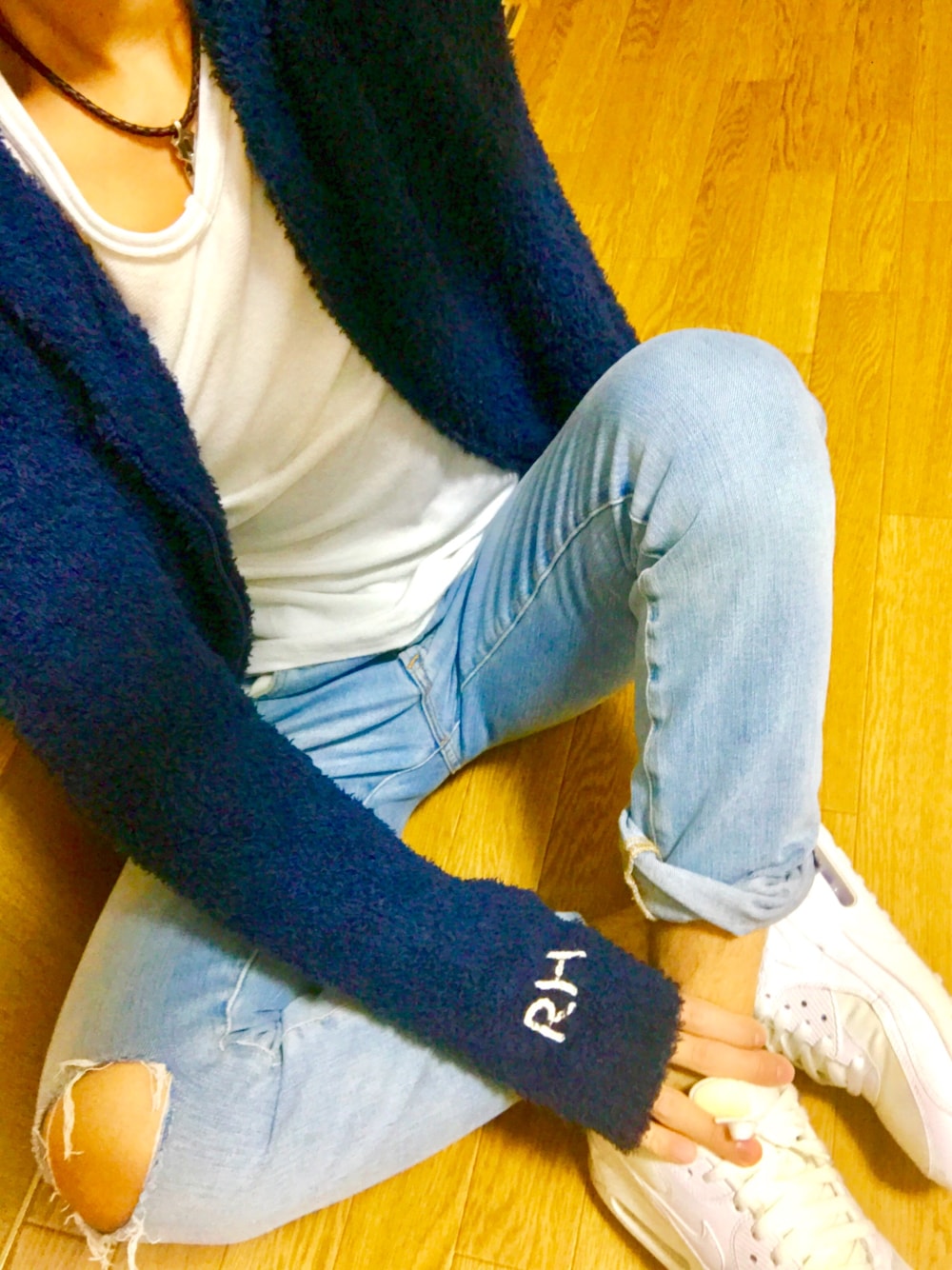 「秋のコーデ、Ron Herman、bearfootdreams、ベアフットドリームス、ロンハーマン、ゆるコーデ、オトナカジュアル、サーフコーデ、サーフスタイル、サーフ」｜「Ron Hermanのアイテム（パーカー、ブルー系）」を使った、くにさん（メンズ・167cm）の秋コーディネートの1枚目の写真