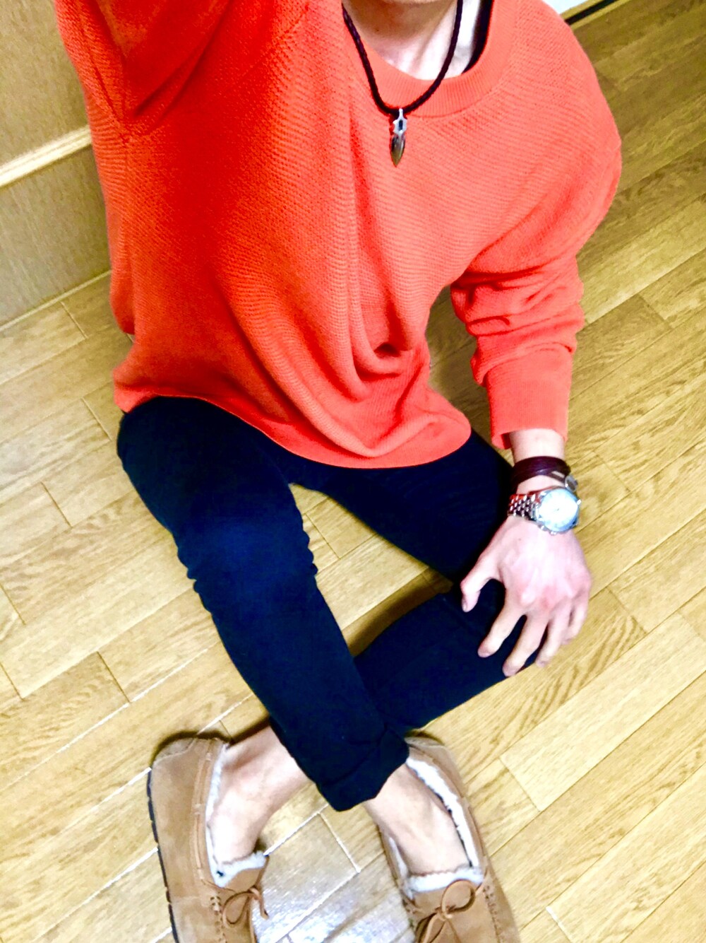 「春コーデ、休日スタイル、お洒落さんとつながりたい、春ニット、オレンジ、ネオンカラー、サーフ、BAYFLOW(BAYFLOW)、大人カジュアル、オトナカジュアル」｜「BAYFLOWの【三浦理志×BAYFLOW】カラークルーニットプルオーバー　18SS（ニット/セーター、オレンジ系）」を使った、くにさん（メンズ・167cm）の春コーディネートの1枚目の写真