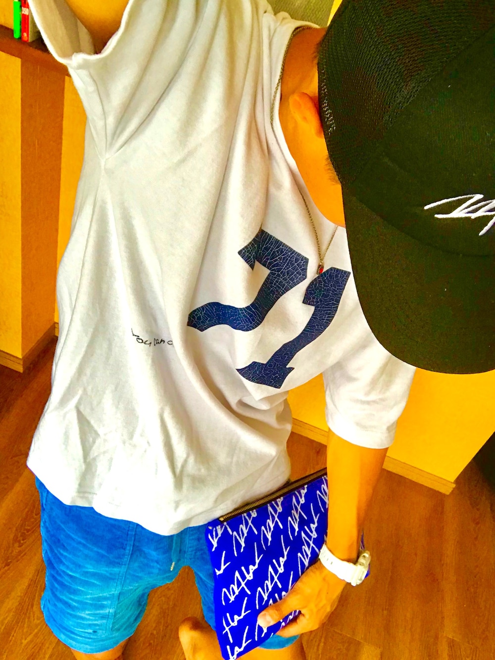 「カジュアル、サーフスタイル、BAYFLOW(BAYFLOW)、Ron Herman、G-SHOCK、夏コーデ、サマースタイル、wtw、キャップ、ビーチスタイル」｜「WTWのアイテム（キャップ、ブラック系）」を使った、くにさん（メンズ・167cm）の秋コーディネートの1枚目の写真