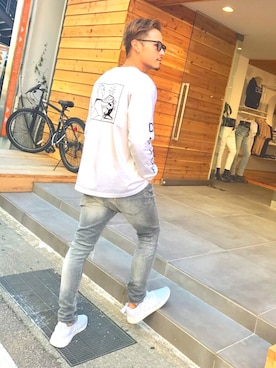 隣 達哉さんのコーディネート