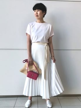 「TOFF&LOADSTONE」｜Demi-Luxe BEAMSさん（レディース・170cm）の春コーディネート