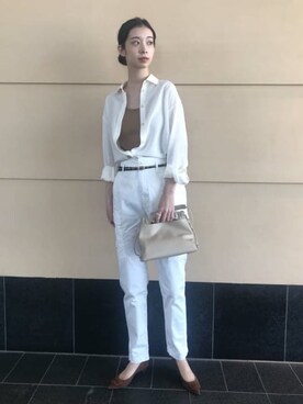 「EFFE BEAMS（エッフェビームス）のアイテム（パンツ）」を使った、Demi-Luxe BEAMSさん（レディース・165cm）の夏コーディネート