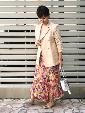 「フラワープリント」｜「アイテム（その他アウター）」を使った、Demi-Luxe BEAMSさん（レディース・163cm）の春コーディネート