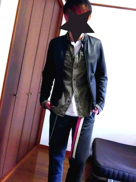 「アイテム（ウォレットチェーン）」を使った、лоъцさん（メンズ・183cm）の秋コーディネート