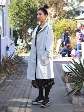「アイテム（ステンカラーコート）」を使った、きのこさんさん（レディース・159cm）の春コーディネート