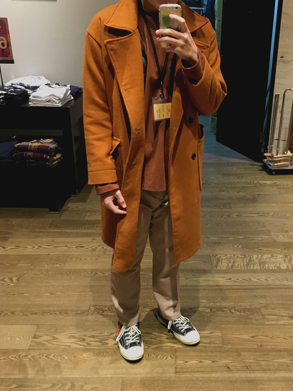 「korea、Taiwan、50%、FLYDAY、COMME des GARCONS、converse、春コーデ、street、fashion、ootd」｜「5のアイテム（ダウンジャケット/コート、ブラウン系）」を使った、진일상さん（メンズ・175cm）の冬コーディネートの1枚目の写真
