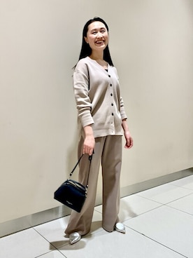 「qualite（カリテ）のスウェットライク2WAYニットカーディガン（ニット/セーター、ベージュ系）」を使った、s.syoさん（レディース・158cm）の冬コーディネート