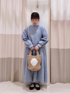 「ペーパーバッグ」｜「アイテム（その他）」を使った、moeさん（レディース・152cm）の春コーディネート