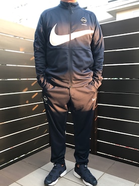 「uniform experiment」｜「アイテム（ジャージ）」を使った、ひろぴーさん（メンズ・175cm）の秋コーディネート