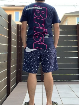 「F.C.R.B.（エフシーアールビー）のアイテム（パンツ）」を使った、ひろぴーさん（メンズ・175cm）の秋コーディネート