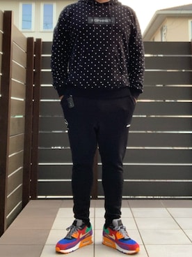 「F.C.R.B.（エフシーアールビー）のアイテム（パンツ）」を使った、ひろぴーさん（メンズ・175cm）の冬コーディネート