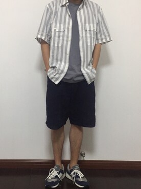 「MADNESSのアイテム（カーゴパンツ、ブルー系）」を使った、🍗鸡腿さん（メンズ・178cm）の秋コーディネート