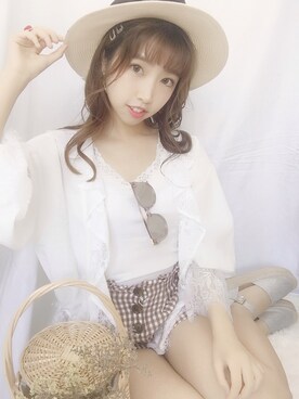 yisaさんのコーディネート