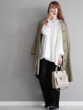 ベロアワイドパンツ の人気ファッションコーディネート Wear