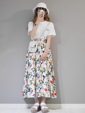 花柄スカート の人気ファッションコーディネート Wear