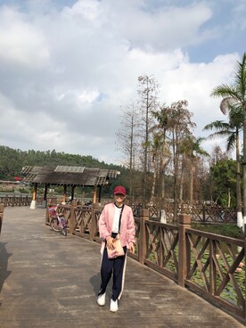 AdeGoGoさんのコーディネート