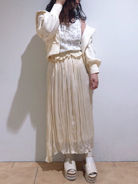 「アイテム（タンクトップ、レッド系）」を使った、aiminnさん（レディース・146cm）の春コーディネート