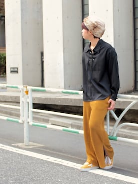 「perkyroom」｜「アイテム（ニットキャップ/ビーニー）」を使った、perky room スタッフさん（レディース・161cm）の秋コーディネート