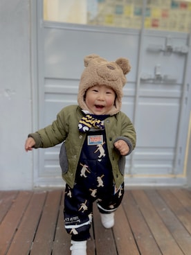 「ZARA KIDSのアイテム（ノーカラージャケット）」を使った、Mairoさん（キッズ・80cm）の冬コーディネート