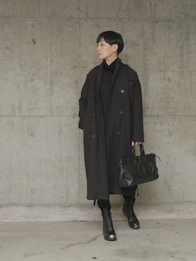 「THOM KROM（トムクロム）のアイテム（パンツ）」を使った、MoRAさん（レディース・162cm）の冬コーディネート