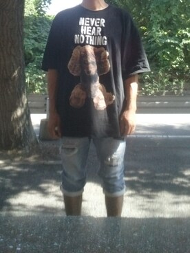 「MILKBOY（ミルクボーイ）のアイテム（Tシャツ/カットソー、ブラック系）」を使った、たかしさん（メンズ・172cm）の夏コーディネート