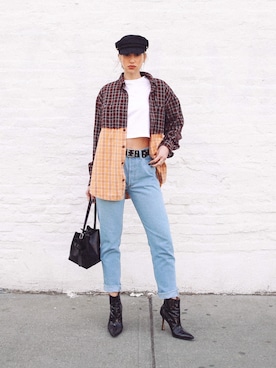 「sneakers」｜「アイテム（ブーティ）」を使った、Ana Prodanovichさん（レディース・175cm）の春コーディネート
