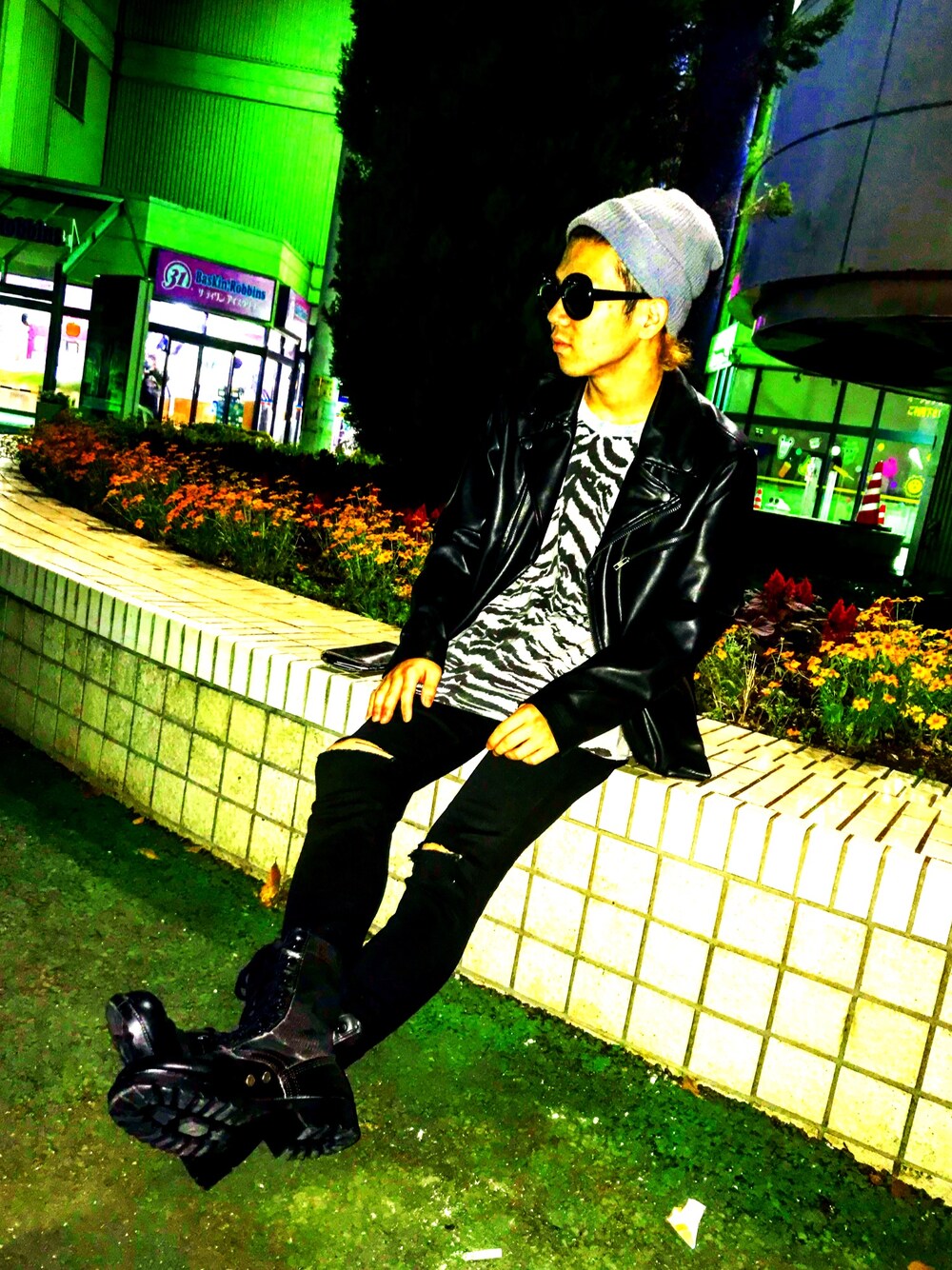 「秋、シンプルコーデ、お洒落さんとつながりたい、ootd、カジュアルコーデ、キレイめ、黒スキニー、黒、fashion、低身長コーデ」｜「dal followのアイテム（ライダースジャケット、ブラック系）」を使った、ケイタさん（メンズ・163cm）の秋コーディネートの1枚目の写真