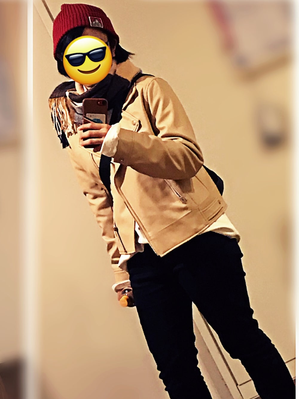 「シンプル、低身長」｜「Right-onのアイテム（ニットキャップ/ビーニー、レッド系）」を使った、Ochoさん（レディース・156cm）の冬コーディネートの1枚目の写真