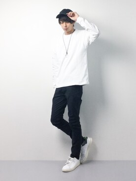 「MONKEY TIME（モンキータイム）のアイテム（Tシャツ/カットソー）」を使った、セキユウスケさん（メンズ・180cm）の冬コーディネート