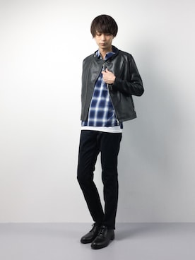 「jiggys shop（ジギーズショップ）のアイテム（ライダースジャケット）」を使った、セキユウスケさん（メンズ・180cm）の冬コーディネート