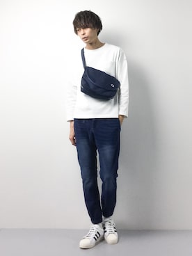 「Champion（チャンピオン）のアイテム（バッグ）」を使った、セキユウスケさん（メンズ・180cm）の冬コーディネート