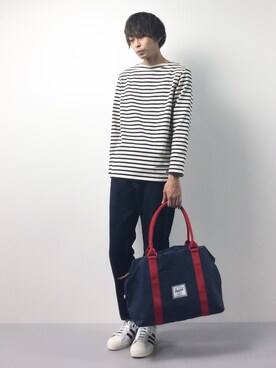 「Herschel Supply（ハーシェルサプライ）のアイテム」を使った、セキユウスケさん（メンズ・180cm）の春コーディネート