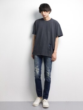 「CASPER JOHN AIVER（キャスパージョンアイバー）のアイテム（スウェット）」を使った、セキユウスケさん（メンズ・180cm）の春コーディネート