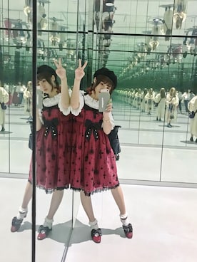 「axes femme（アクシーズファム）のアイテム（トートバッグ）」を使った、西野さん（レディース・155cm）の秋コーディネート