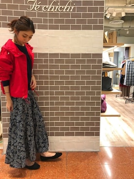 「Te chichi TERRASSE（テチチテラス）のアイテム（マウンテンパーカー）」を使った、SUZUKI YUNAさん（レディース・161cm）の秋コーディネート