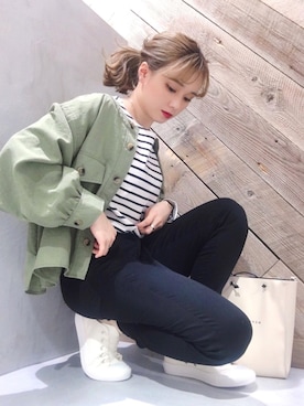 「earth music&ecology（アースミュージックアンドエコロジー）のアイテム（ジャケット/アウター）」を使った、Harukaさん（レディース・158cm）の春コーディネート