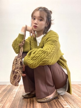 「マスタード」｜「アイテム（その他）」を使った、Harukaさん（レディース・158cm）の秋コーディネート