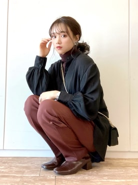 「earth music&ecology（アースミュージックアンドエコロジー）のハイウエストテーパードパンツ ＊（その他パンツ）」を使った、Harukaさん（レディース・158cm）の冬コーディネート