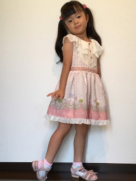 「axes femme（アクシーズファム）のアイテム（ワンピース/ドレス）」を使った、あんぱんちさん（キッズ・110cm）の夏コーディネート