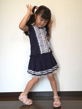 「axes femme（アクシーズファム）のアイテム（トップス）」を使った、あんぱんちさん（キッズ・110cm）の秋コーディネート