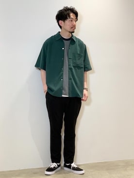 「VANS（バンズ）の＜VANS（バンズ）＞ AUTHENTIC/オーセンティック（スニーカー、ブラック系）」を使った、Daisuke Kuoriさん（メンズ・180cm）の春コーディネート