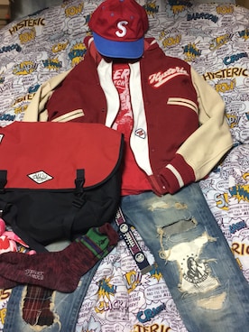 「HYSTERIC GLAMOUR（ヒステリックグラマー）のアイテム（メッセンジャーバッグ）」を使った、名和 賢悟さん（メンズ・160cm）の冬コーディネート
