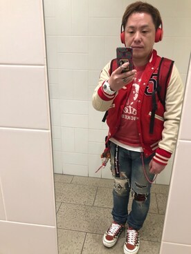 「ヘッドホン」｜「アイテム（スタジャン）」を使った、名和 賢悟さん（メンズ・159cm）の春コーディネート