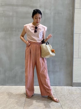 「アイテム（チャーム、オレンジ系）」を使った、HARUNA KOJIMAさん（レディース・165cm）の春コーディネート