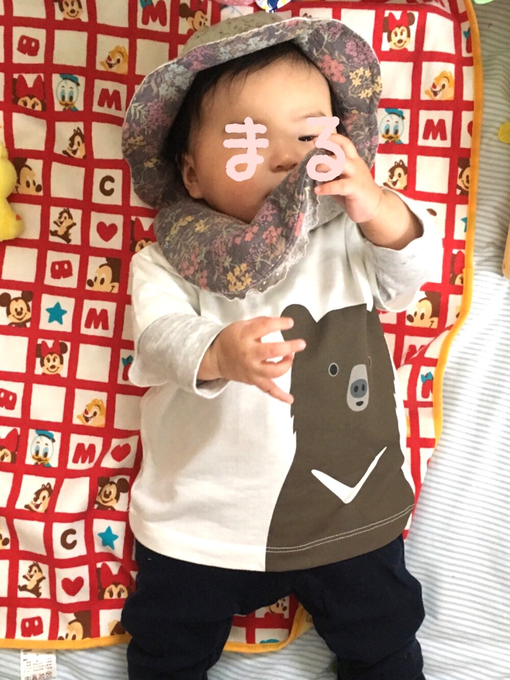 「０歳、おんなのこ、てづくり、チューリップハット」｜「無印良品のアイテム（Tシャツ/カットソー、ホワイト系）」を使った、ちかまるさん（キッズ・60cm）の夏コーディネートの1枚目の写真