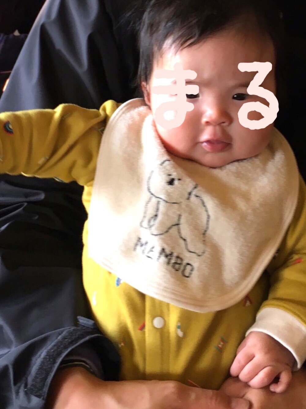 「ベビーコーデ、０歳、ロンパース」｜「MAMBOのアイテム（スタイ/よだれかけ、ホワイト系）」を使った、ちかまるさん（キッズ・60cm）の夏コーディネートの1枚目の写真