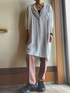 JEANASIS イージーケアレーヨンロングシャツ 白シャツ ジーナシス JEANASIS☆イージーケアレーヨンロングシャツ - メルカリ