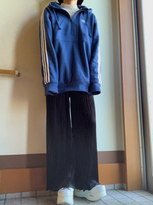 Tsuusan Adidasのパーカーを使ったコーディネート Wear