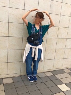 「カメラ女子」｜「アイテム（スニーカー）」を使った、ふじき。さん（レディース・154cm）の夏コーディネート